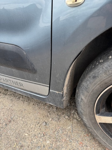 1534491-26 Peugeot Partner Van Extended Cargo 1.6 HDi Manual, 90hp, 2009 (Repair item)