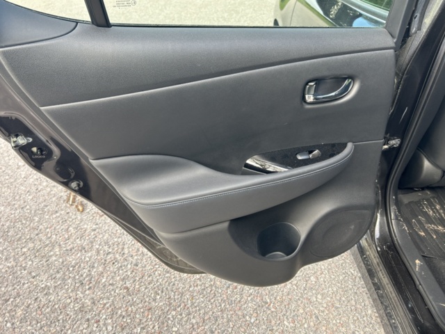 1504188-20 Nissan Leaf, 150hp, 2018