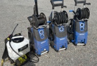 1504190 High-pressure cleaners and a degreasing distributor