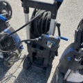 1504190-16 High-pressure cleaners and a degreasing distributor