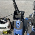 1504190-18 High-pressure cleaners and a degreasing distributor
