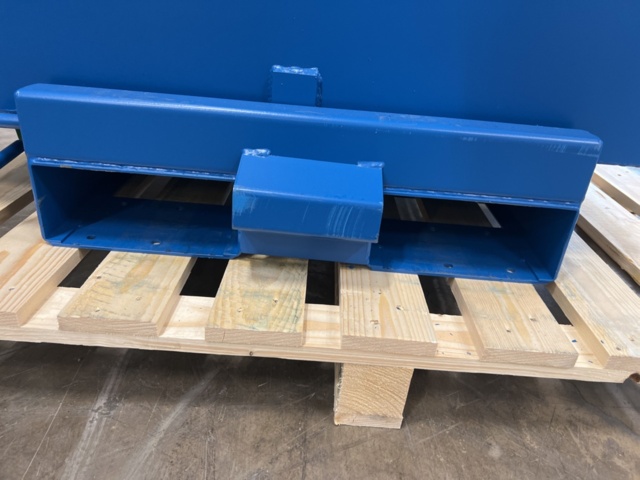 1251435-12 Tippcontainer PILE Med lock, 1100 liter, blå