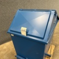 1251437-5 Tippcontainer PILE Med lock, 600 liter, blå