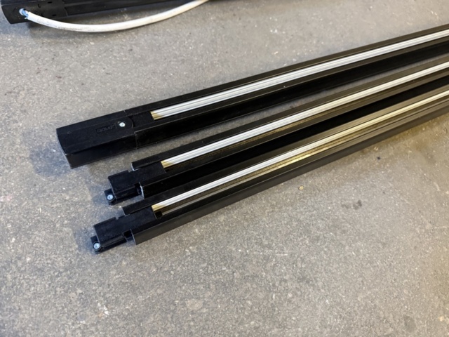 1532450-5 Power rails 5pcs