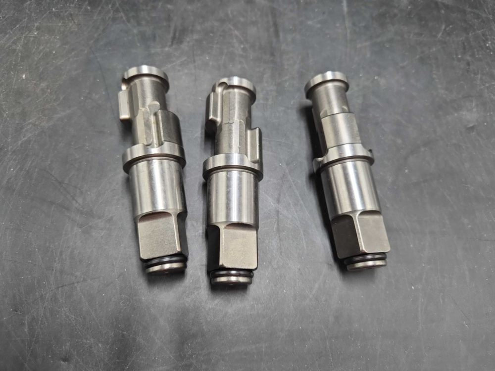 1527488-1 Square dowel kit 3 pcs