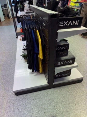 1534671-38 Shop fittings & clothing racks