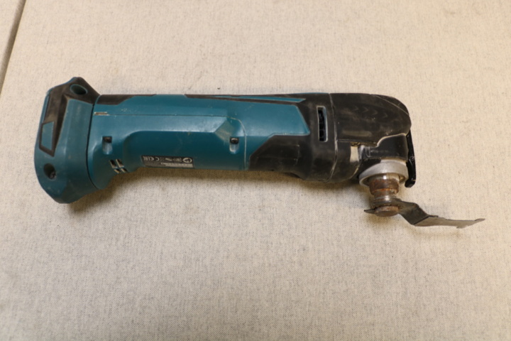 1514936-17 Makita package with 2 machines