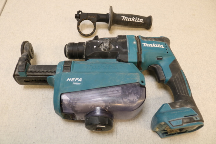 1514937-3 Makita package with 2 machines