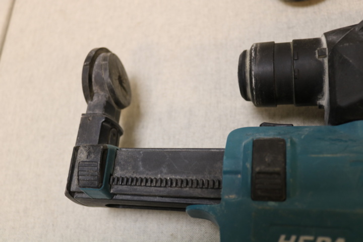 1514937-4 Makita package with 2 machines