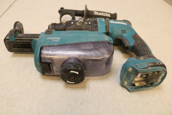 1514937-6 Makita package with 2 machines