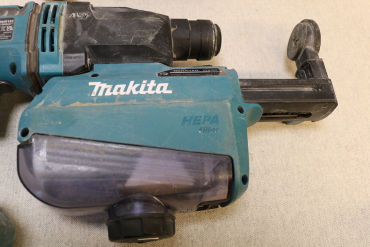 1514937-9 Makita package with 2 machines