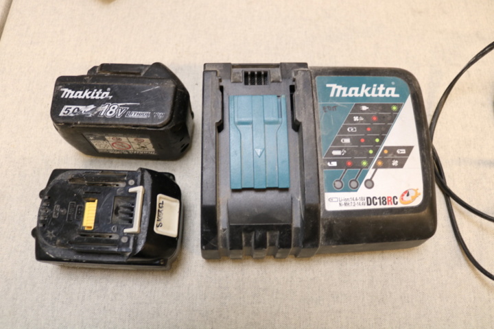 1514937-16 Makita package with 2 machines