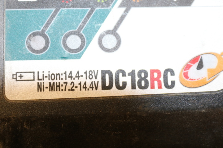 1514937-18 Makita package with 2 machines