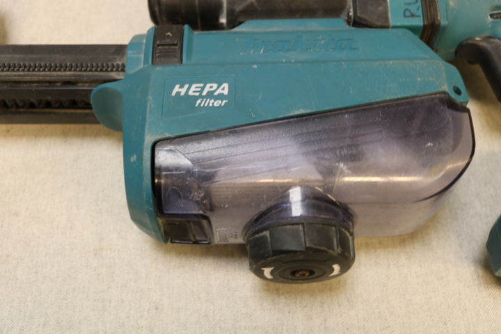 1514938-7 Makita package with 2 machines