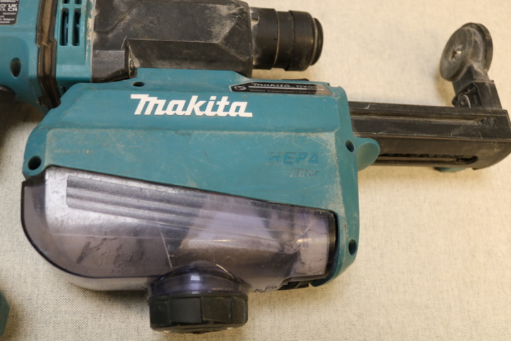1514938-11 Makita package with 2 machines