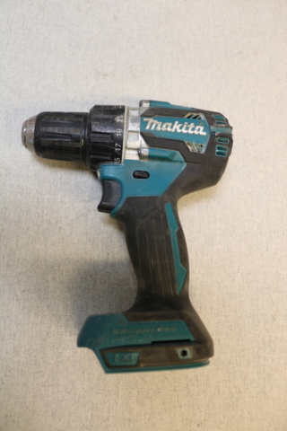 1514938-14 Makita package with 2 machines