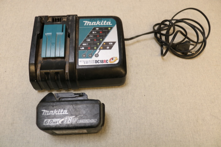 1514938-18 Makita package with 2 machines