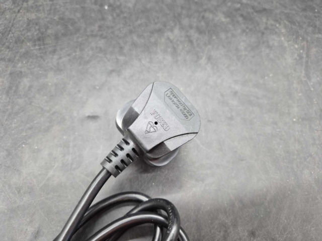 1535329-4 Anslutningskabel 18 st - BS Plug, 2 m x 1 mm²