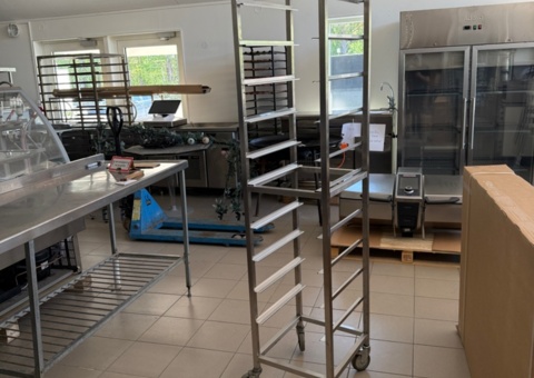 Tray trolley for 10 GN 1/1 trays