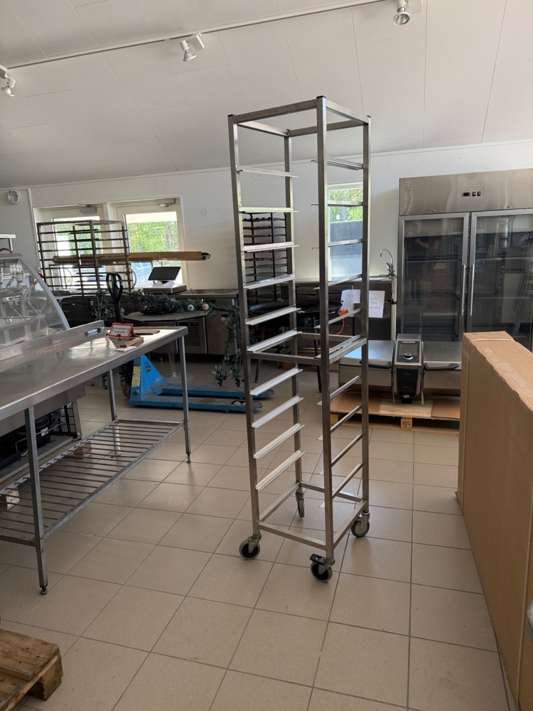 1352441-1 Tray trolley for 10 GN 1/1 trays
