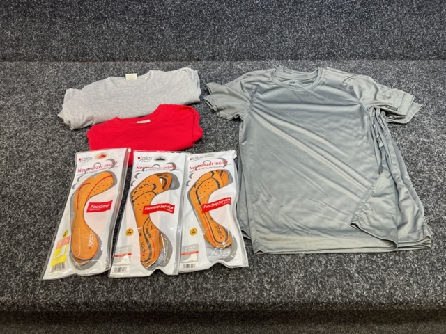 1535345-1 T-shirts, shoe soles, work trousers, work shorts & shoulder straps