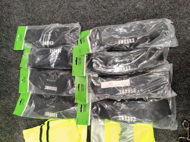 1535345-21 T-shirts, shoe soles, work trousers, work shorts & shoulder straps
