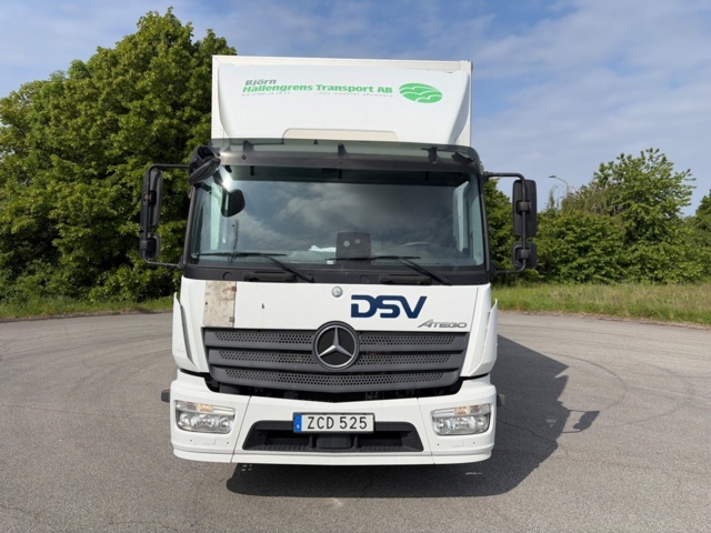 1411059-3 Skåpbil med öppningsbar sida - Mercedes-Benz Trucks Atego -2019