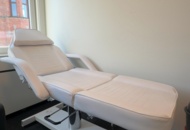 1529716 Treatment table - Physa Verona White - 2022