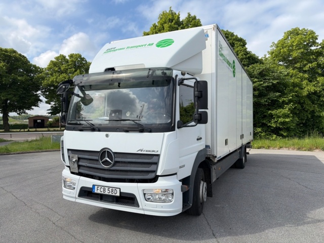 1411061-2 Skåpbil med öppningsbar sida - Mercedes-Benz Trucks Atego -2019