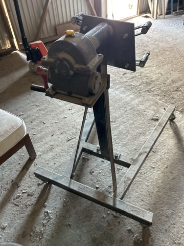 1504192-4 Motor stand - Pela LD-E02201