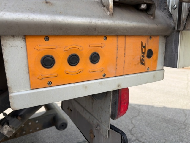 1411061-22 Skåpbil med öppningsbar sida - Mercedes-Benz Trucks Atego -2019