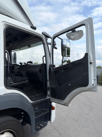 1411061-43 Skåpbil med öppningsbar sida - Mercedes-Benz Trucks Atego -2019