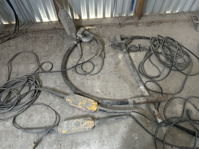 1504197-2 Rod vibrators - Atlas Copco