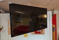 1485329 TV med tillbehör - LG 42LN5200