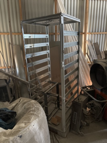 1504209-2 Server rack