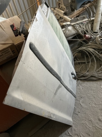 1504202-4 Parti med metallskrot