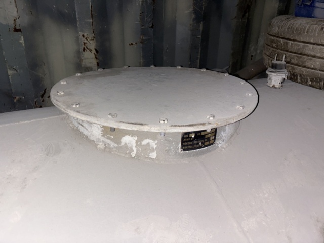 1504204-10 Container 20-fots med innehåll