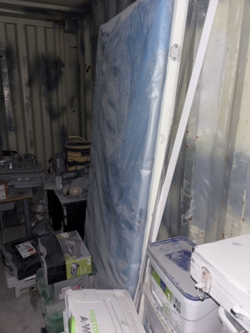 1504204-14 Container 20-fots med innehåll