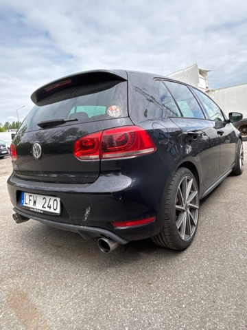 1529403-5 Volkswagen Golf 5-door GTI 2.0 TSI DSG Sekventiell, 211hk -2011