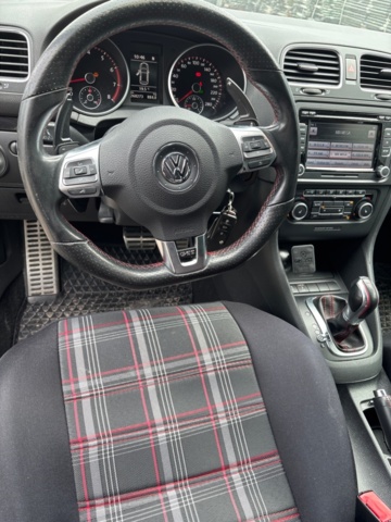 1529403-25 Volkswagen Golf 5-door GTI 2.0 TSI DSG Sekventiell, 211hk -2011