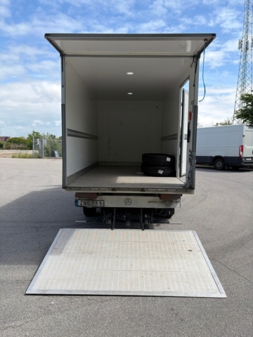 1411065-24 Mercedes-Benz Sprinter 317 CDI RWD Chassi 9G-Tronic, 170hk -2022