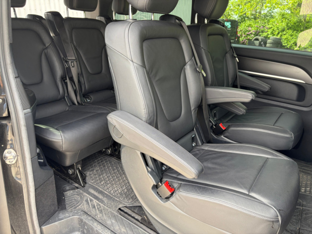 1411060-16 Mercedes-Benz V 300d 3.1t 2.0 9G-Tronic, 239hk -2020