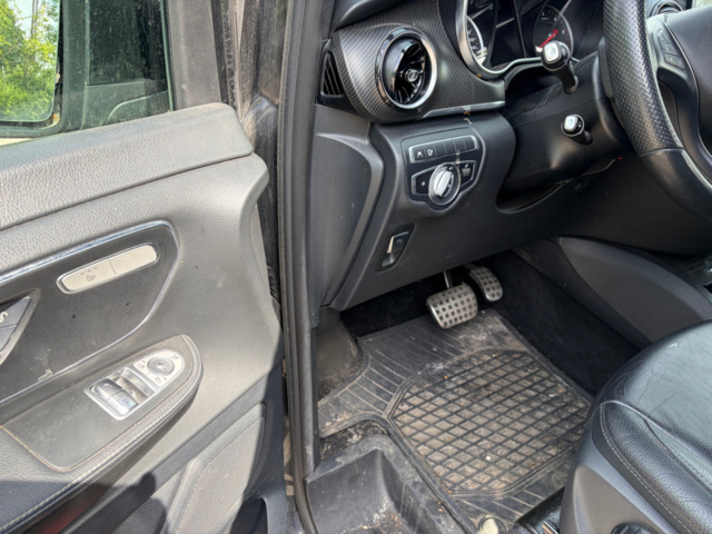 1411060-29 Mercedes-Benz V 300d 3.1t 2.0 9G-Tronic, 239hk -2020