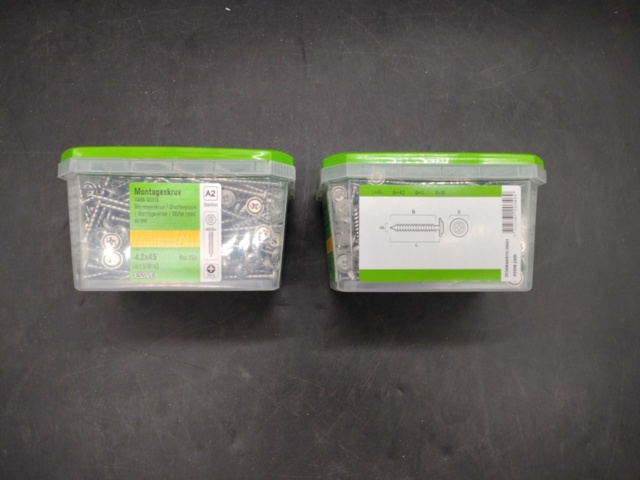 1525094-2 Montageskruv - 2 st ESSVE, A2, 4,2x45 mm