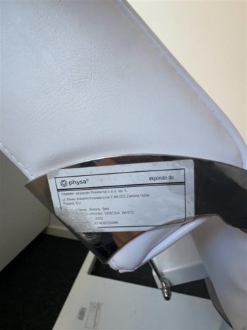 1529716-10 Treatment table - Physa Verona White - 2022