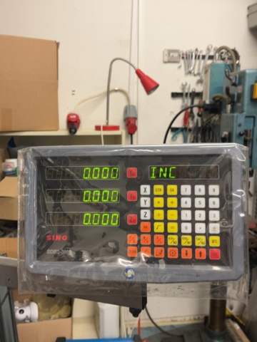 1421861-8 Fräsmaskin -  Hornet F50 3-axlig digtal