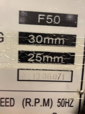 1421861-23 Fräsmaskin -  Hornet F50 3-axlig digtal
