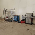 1484349-1 Målarställning, dammsugare, grill, domkraft , med mera