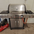 1484349-3 Målarställning, dammsugare, grill, domkraft , med mera