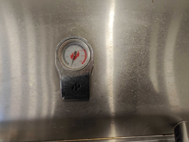 1484349-5 Målarställning, dammsugare, grill, domkraft , med mera